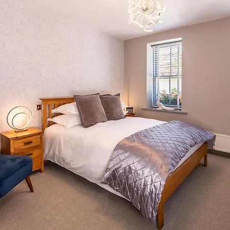 Georgian House Hotel