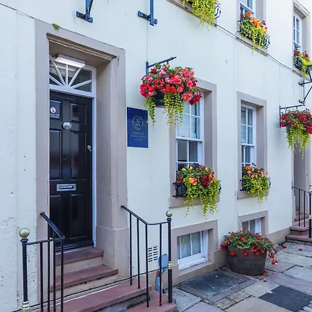 Georgian House Hotel