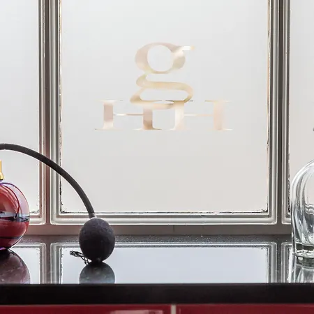 Georgian House Отель