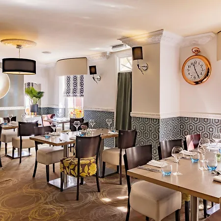 Georgian House Hotel 4*