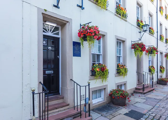 Georgian House Hotel