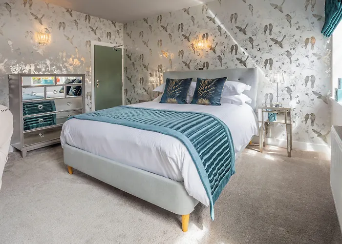 Georgian House Hotel